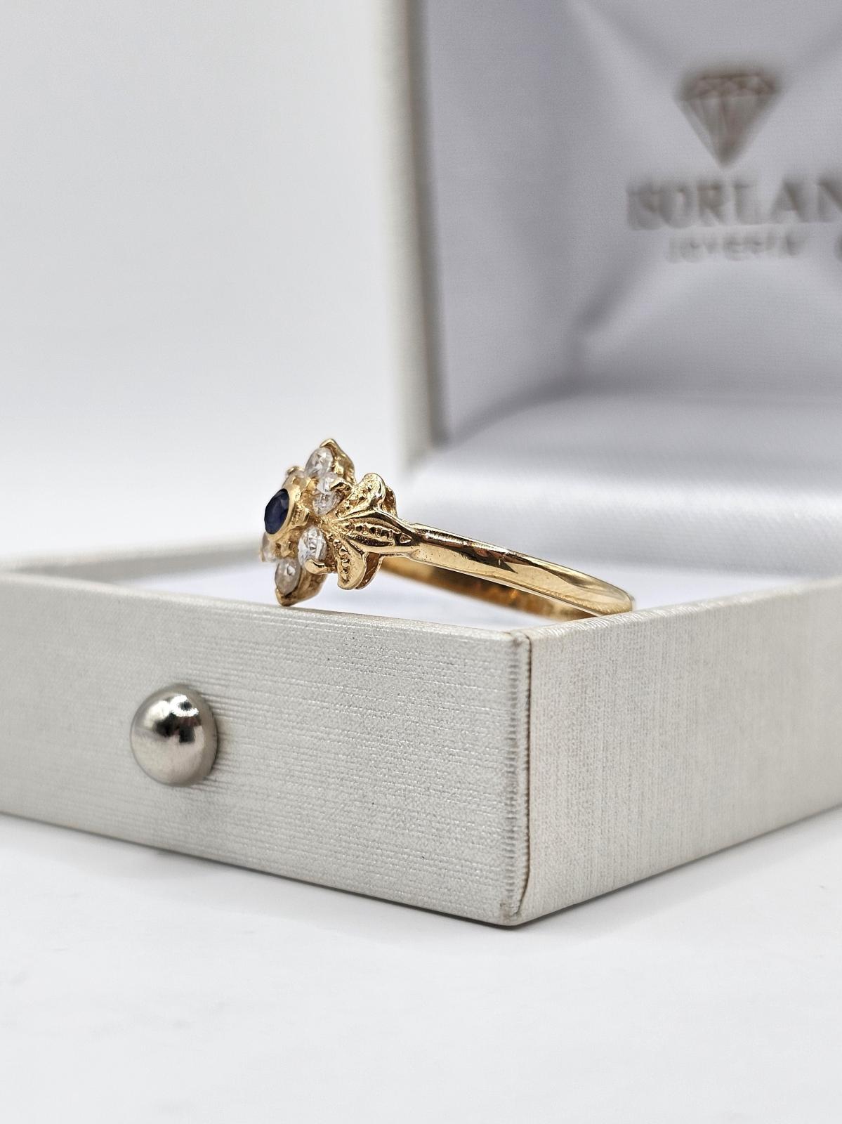 ANILLO FLOR CIRCONES N18,5 - Imagen 2