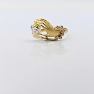 ANILLO MANO PIEDRA BLANCA