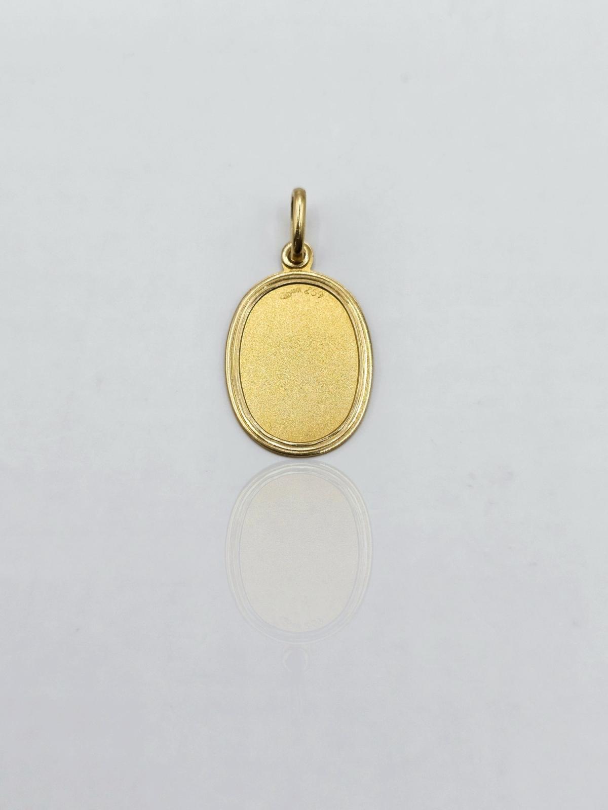 COLGANTE MEDALLA OVALADA