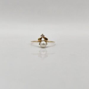 ANILLO FINO PERLA Y CIRCON N12