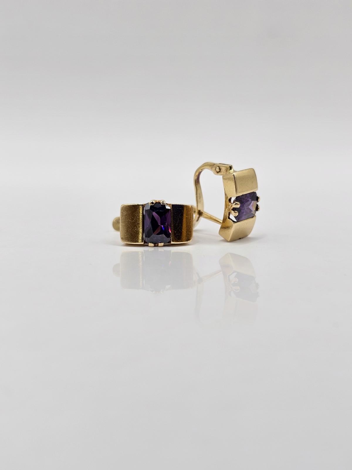 PENDIENTES RECTANGULO CON CIRCÓN MORADO CIERRE CATALÁN