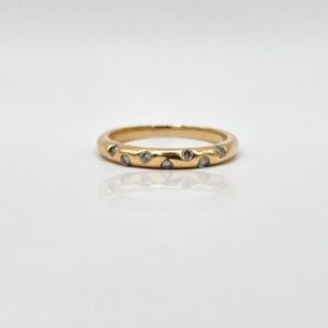 ANILLO CON DIAMANTES N12