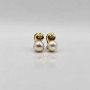 PENDIENTES PERLA Y CIRCÓN CENTRAL CIERRE OMEGA