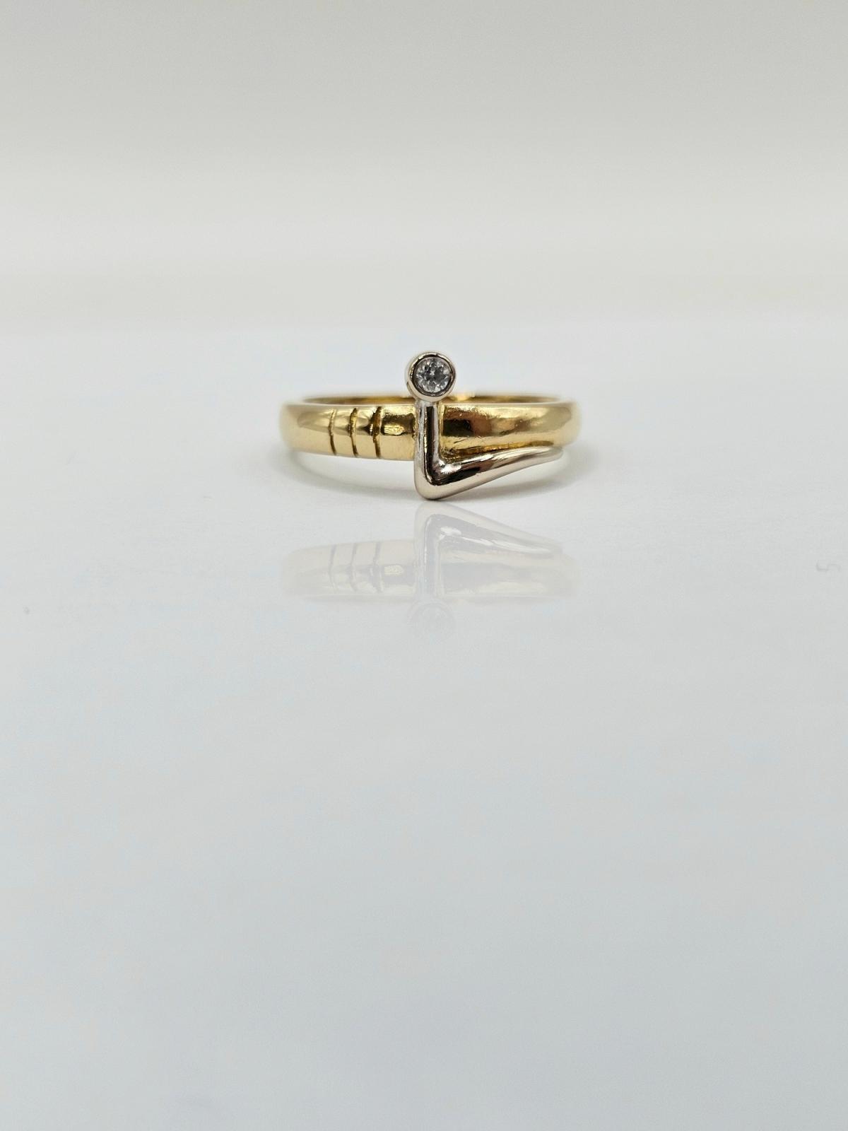 Anillo Bicolor Con Piedra N14,5